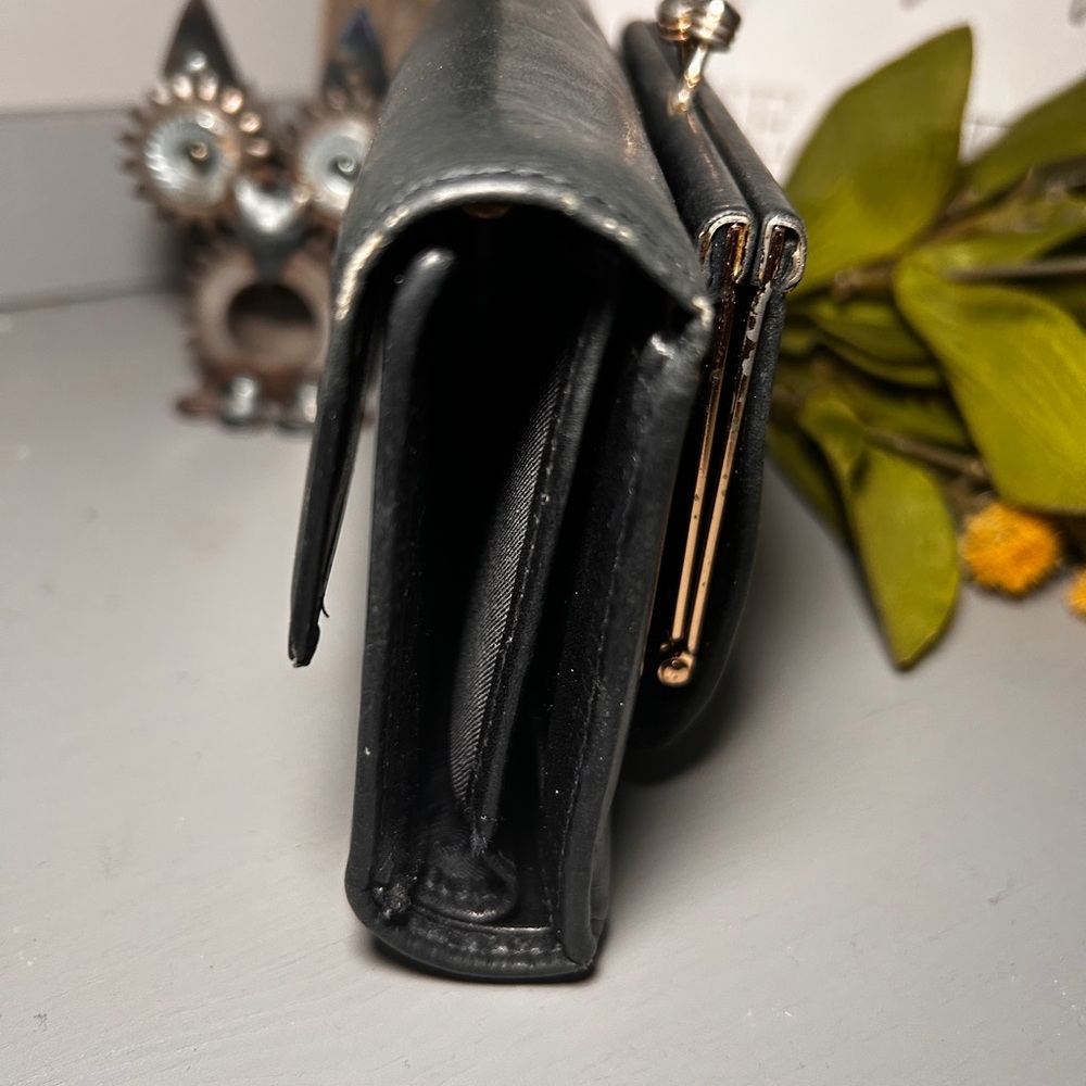 Vintage Dooney & Bourke polished Black Leather wallet/checkbook organizer - Picture 11 of 13